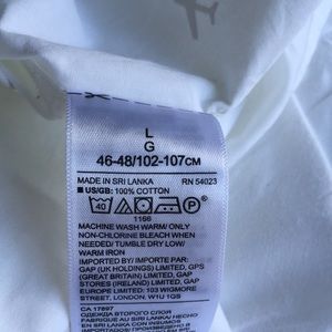 Banana Republic Men’s cotton button down